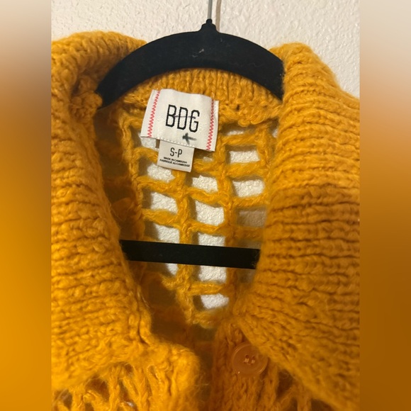 BDG OSAKA OPEN KNIT POLO SWEATER SMALL - Picture 4 of 5